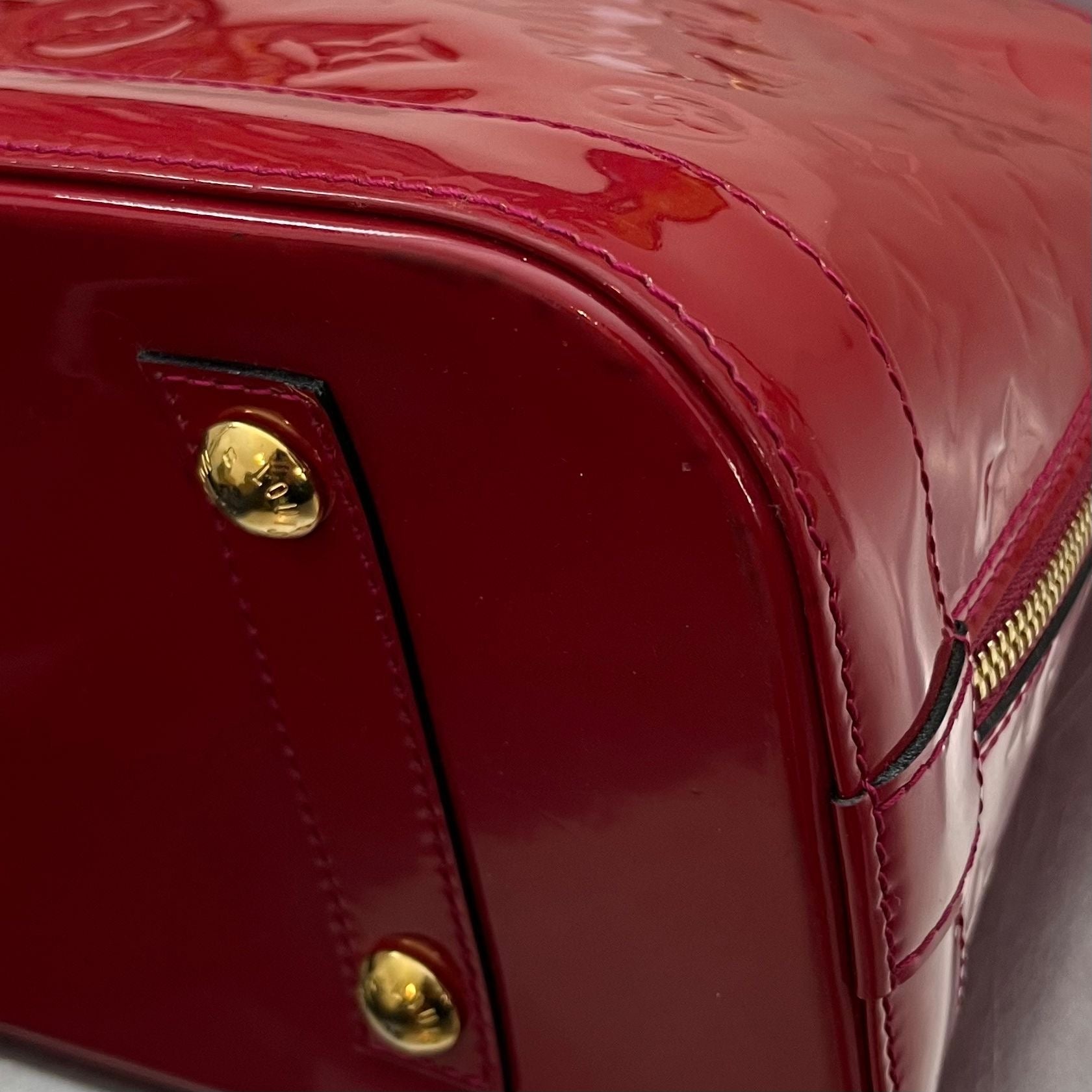 Louis Vuitton Alma PM Vernis