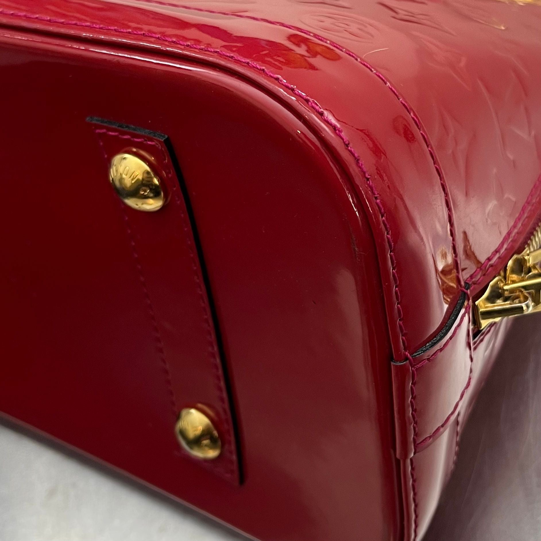 Louis Vuitton Alma PM Vernis