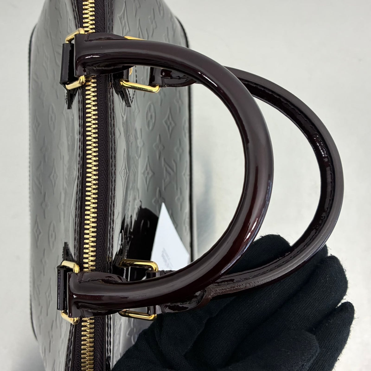 Louis Vuitton Alma PM Vernis