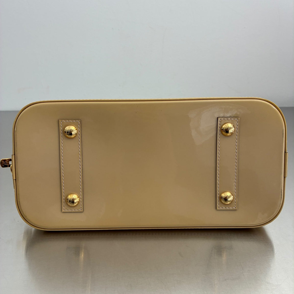 Louis Vuitton Alma PM Vernis