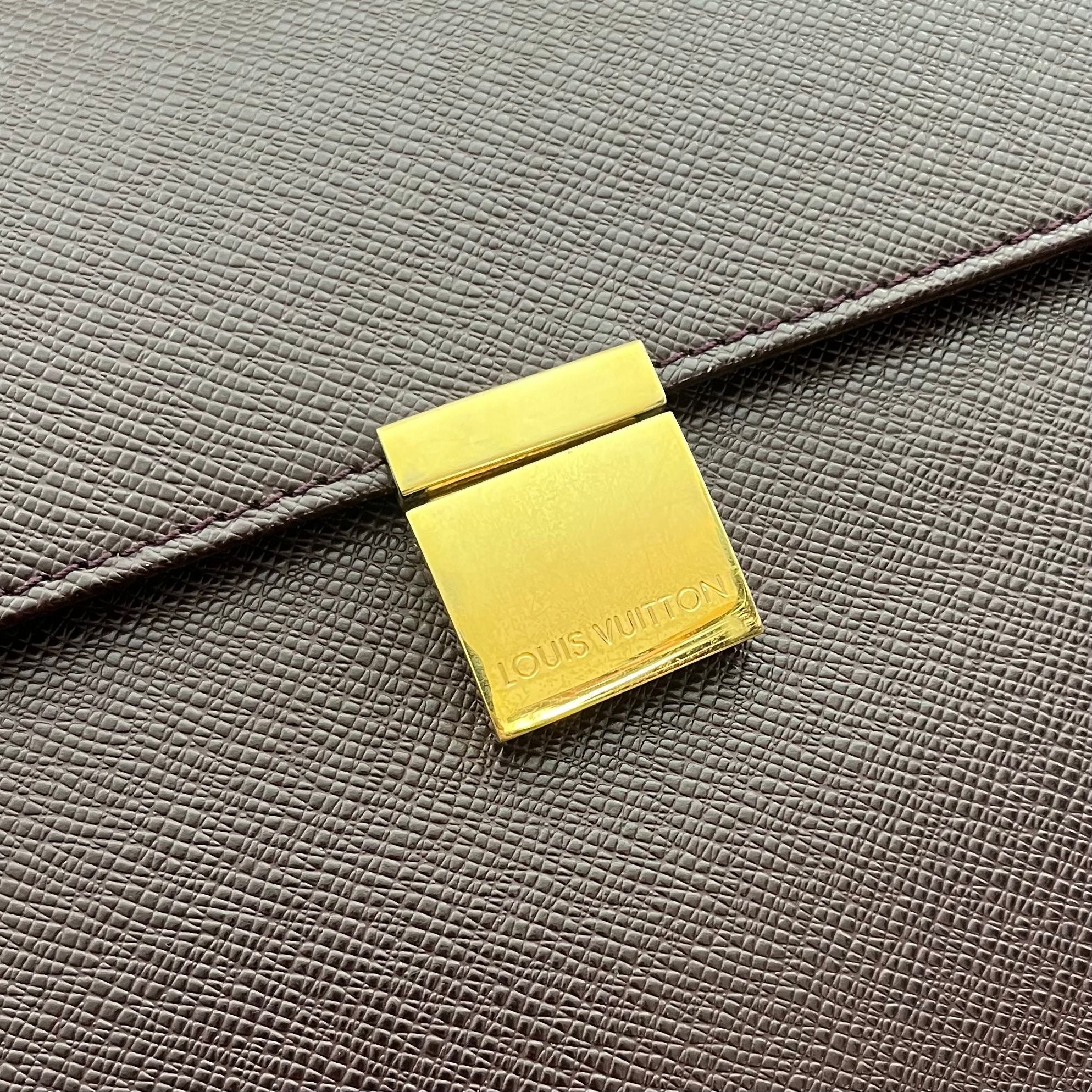 Louis Vuitton Angara Taiga