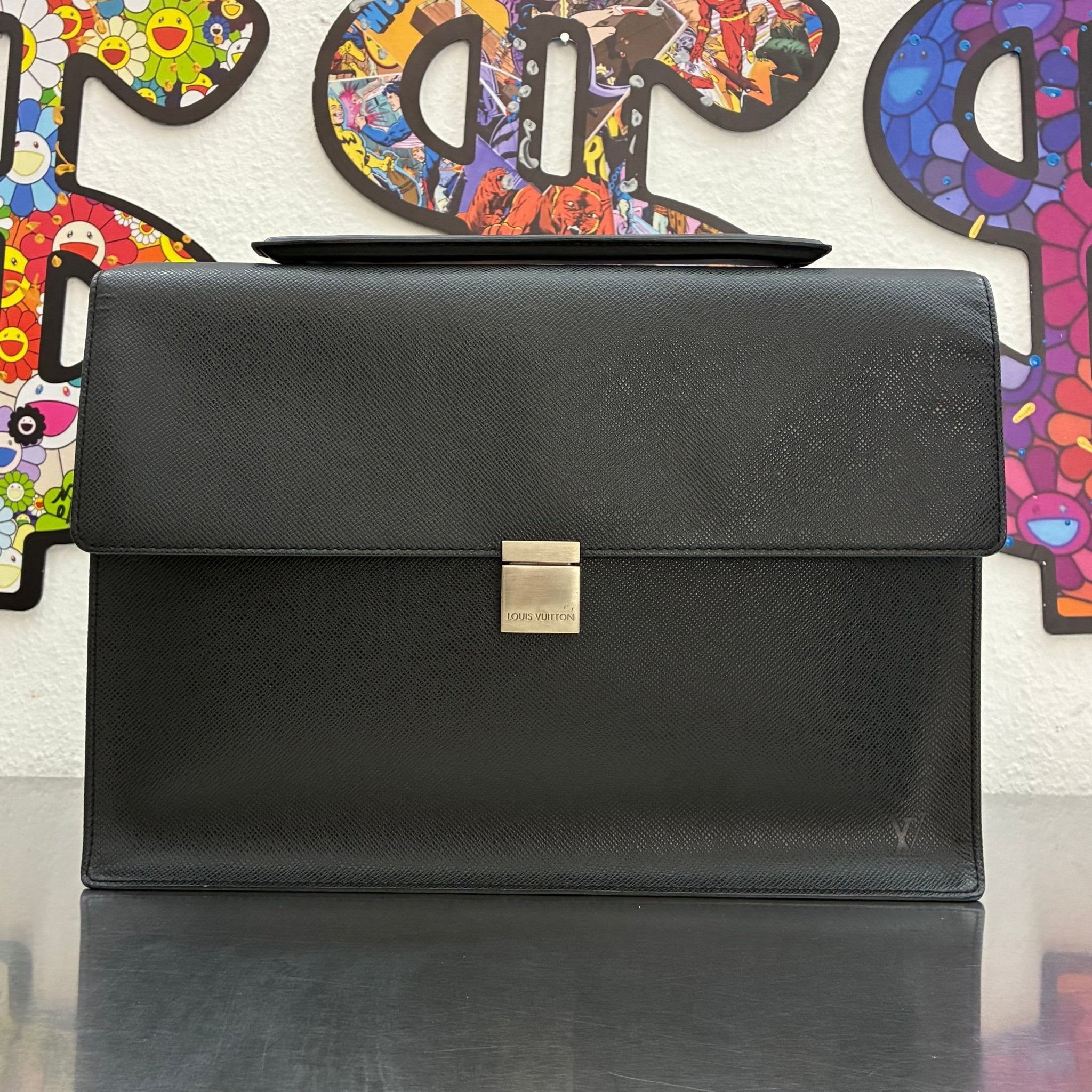 Louis Vuitton Angara Taiga