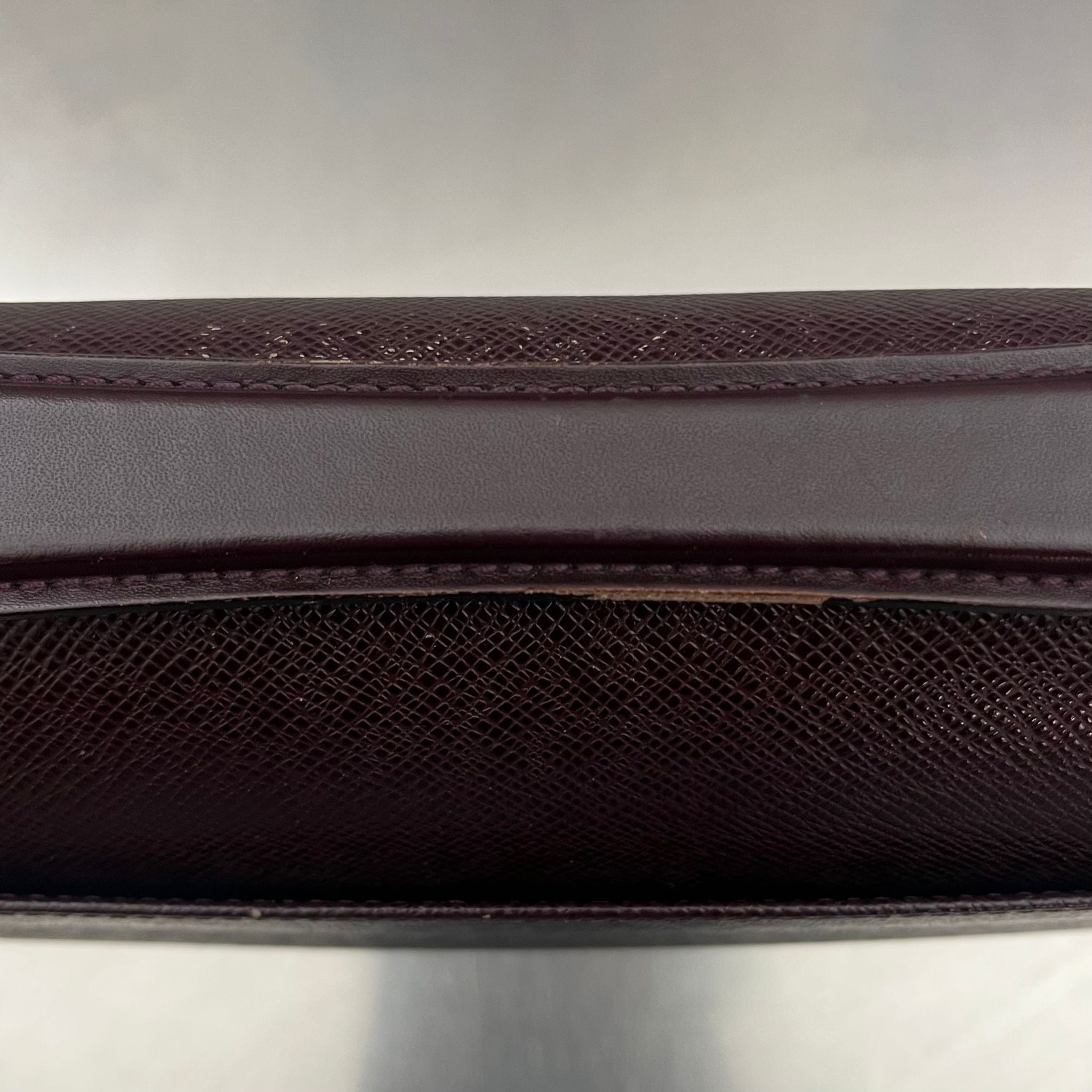 Louis Vuitton Angara Taiga