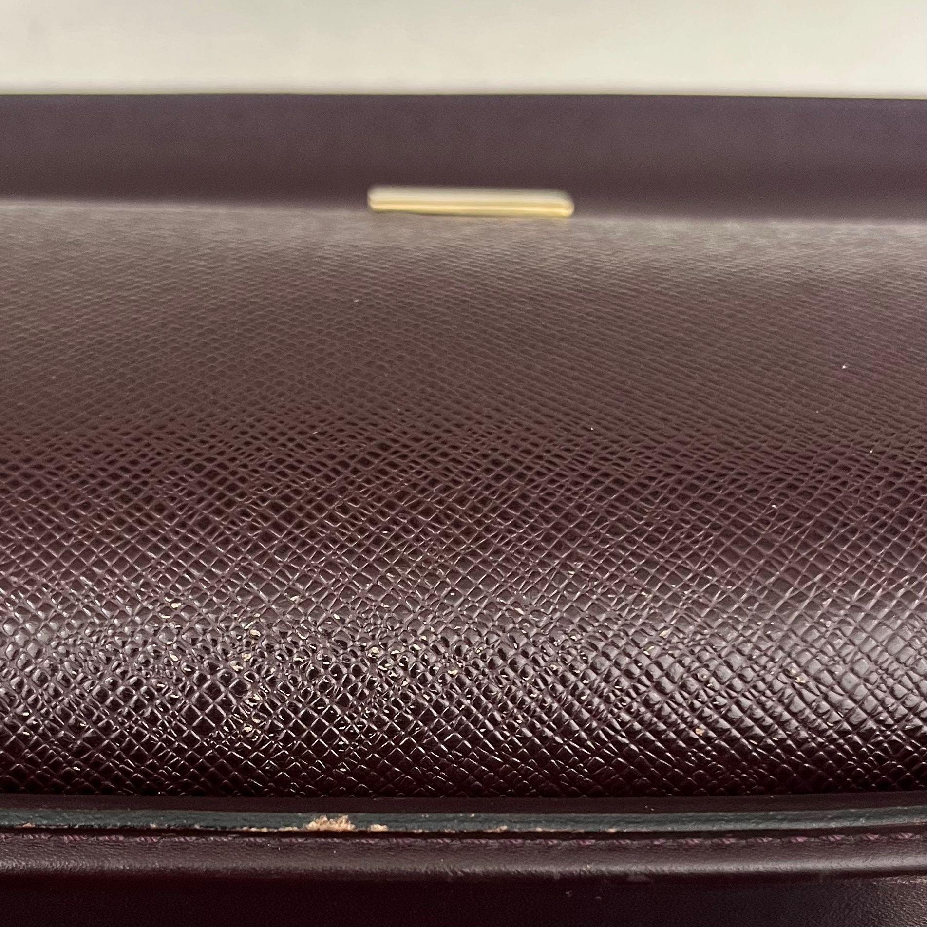 Louis Vuitton Angara Taiga