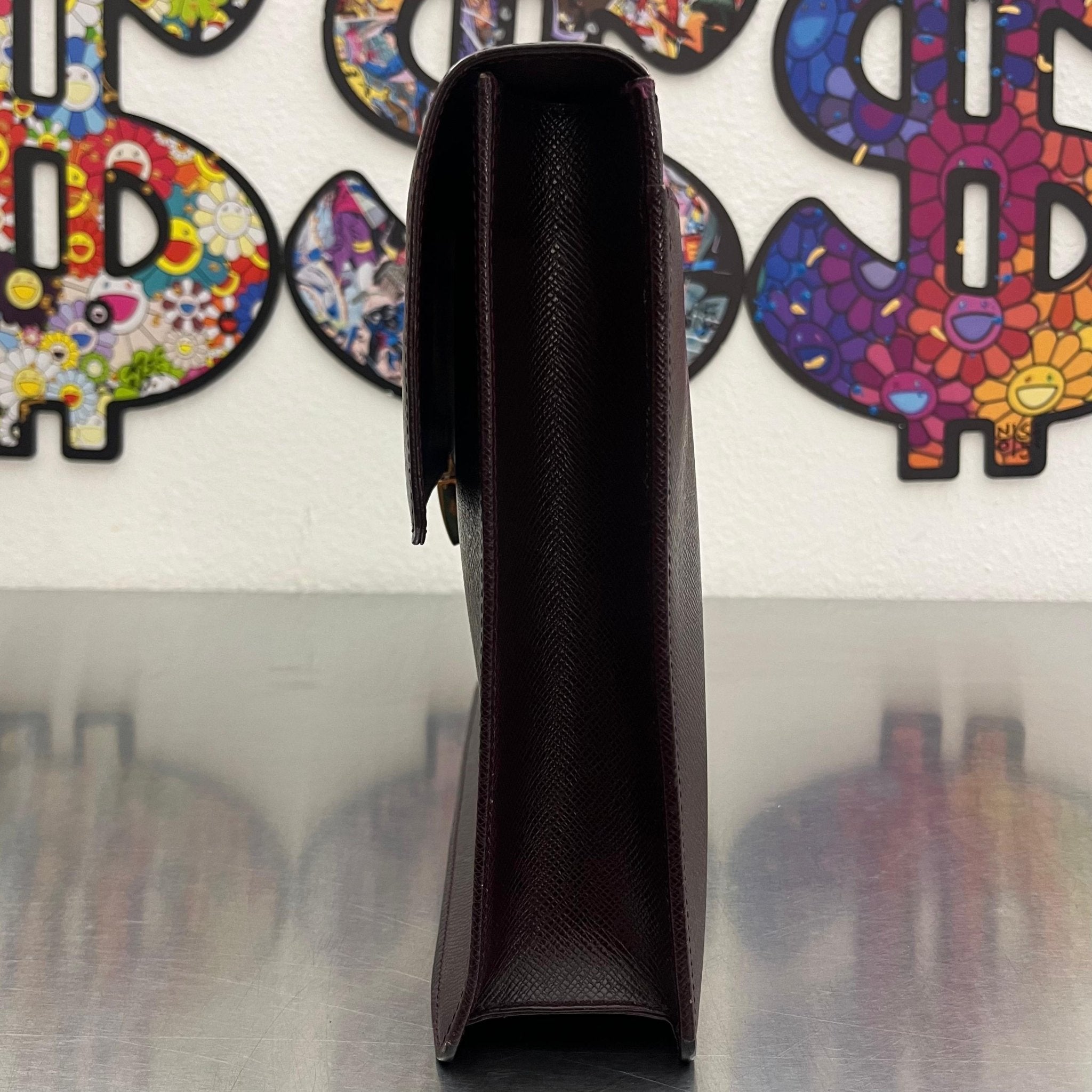 Louis Vuitton Angara Taiga