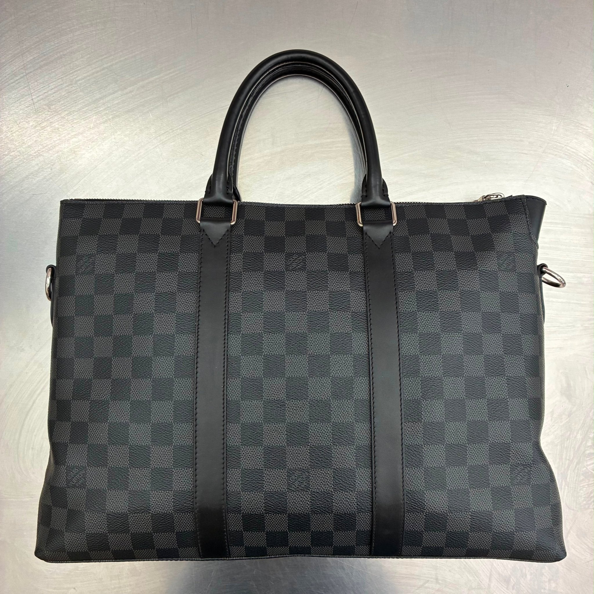 Louis Vuitton Anton Damier Graphite