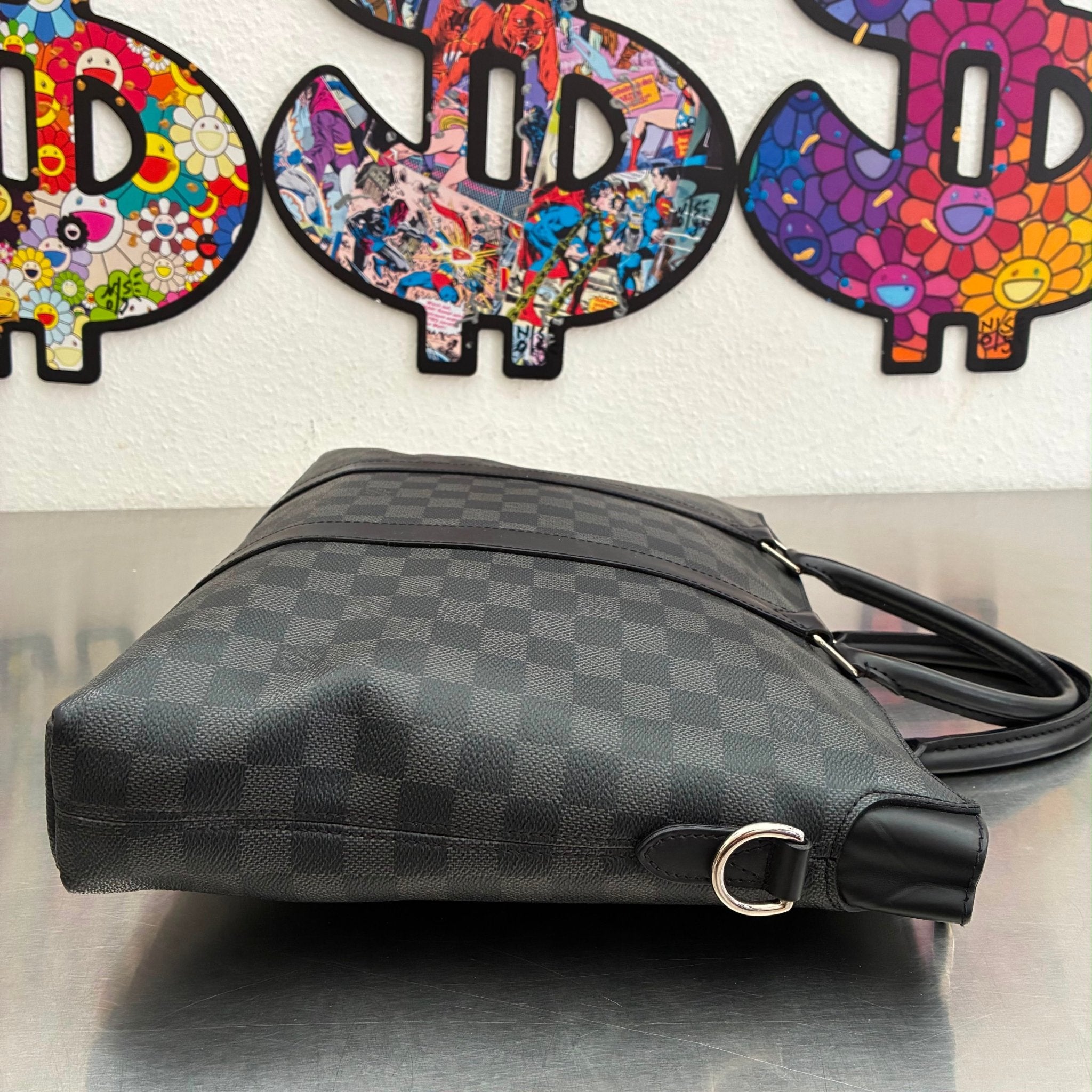Louis Vuitton Anton Damier Graphite