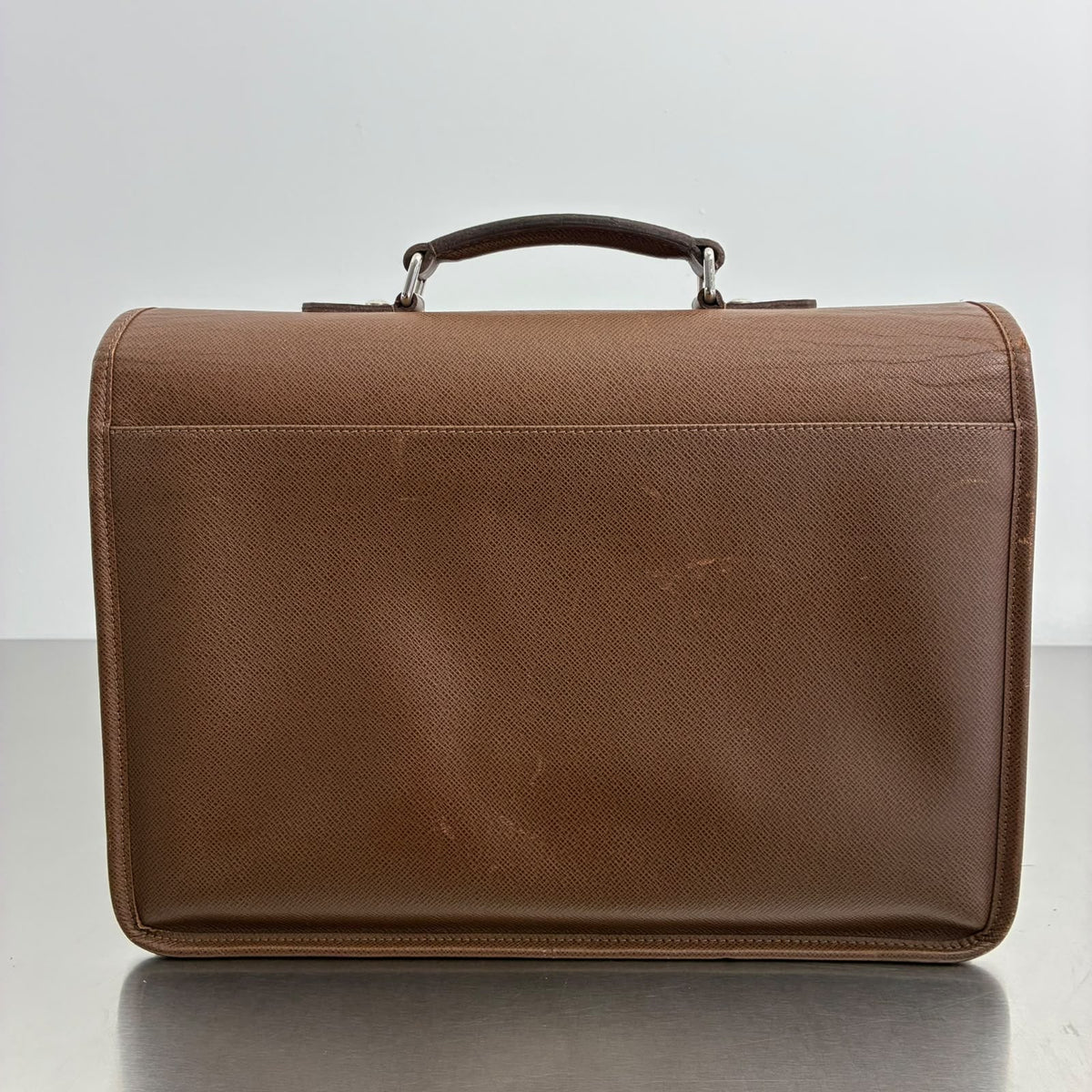 Louis Vuitton Anton Taiga