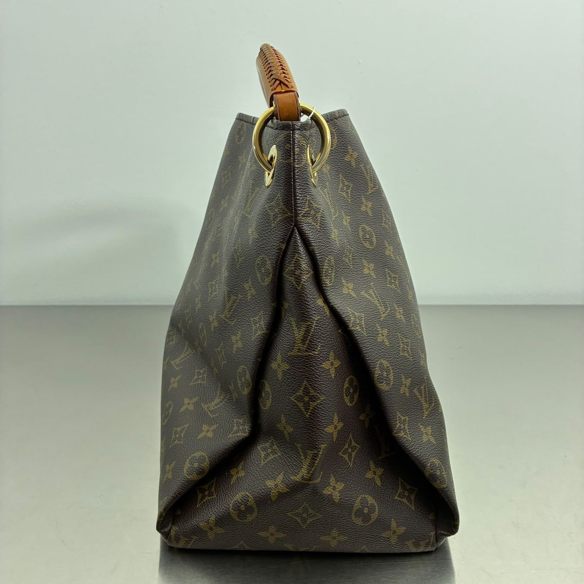 Louis Vuitton Artsy MM Monogram