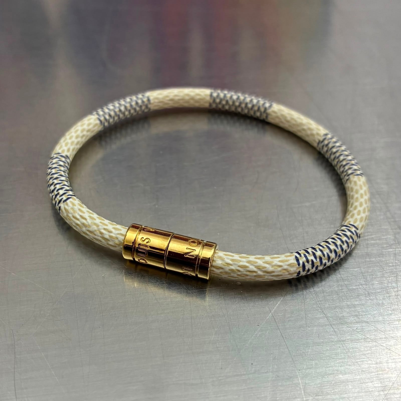 Louis Vuitton Azur Armband