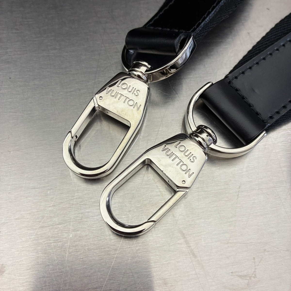 Louis Vuitton Bassano MM Epi