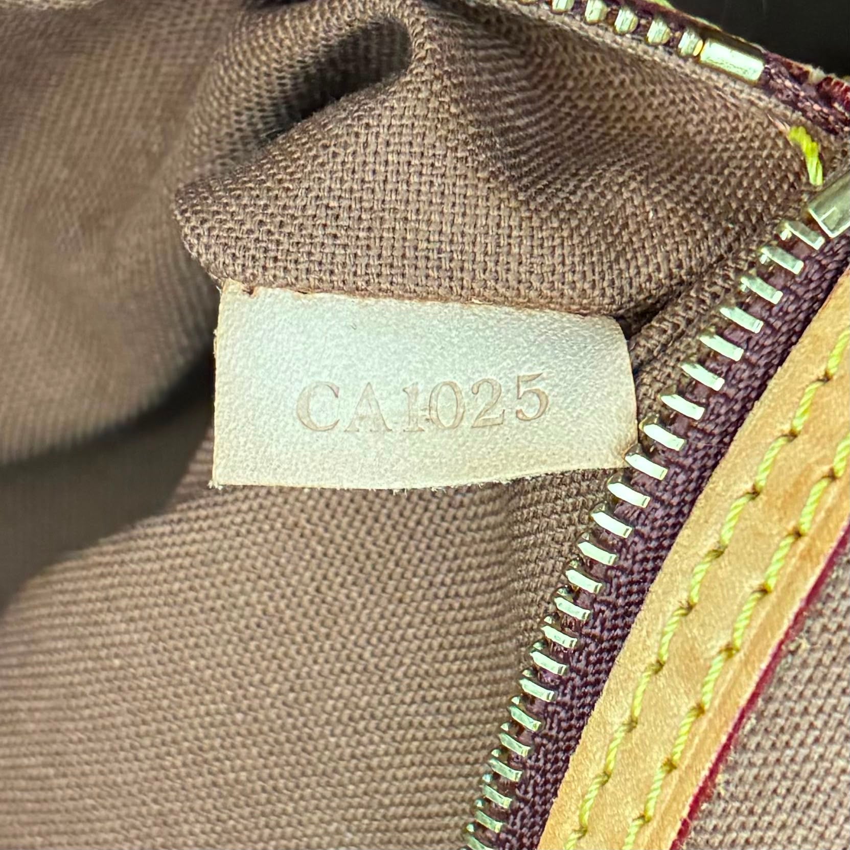 Louis Vuitton Batignolles Monogram