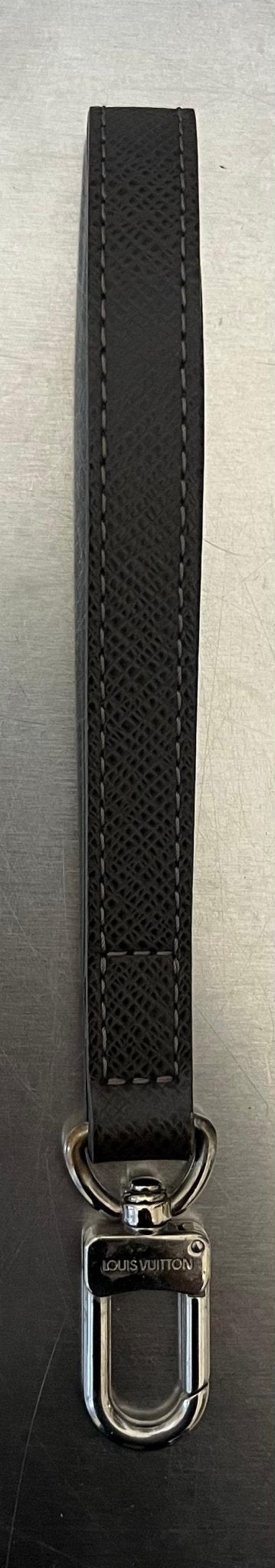 Louis Vuitton Belaia Taiga