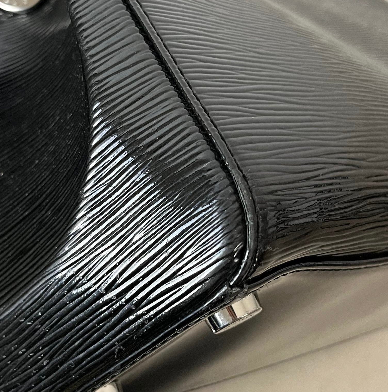 Louis Vuitton Blair MM Electric Epi