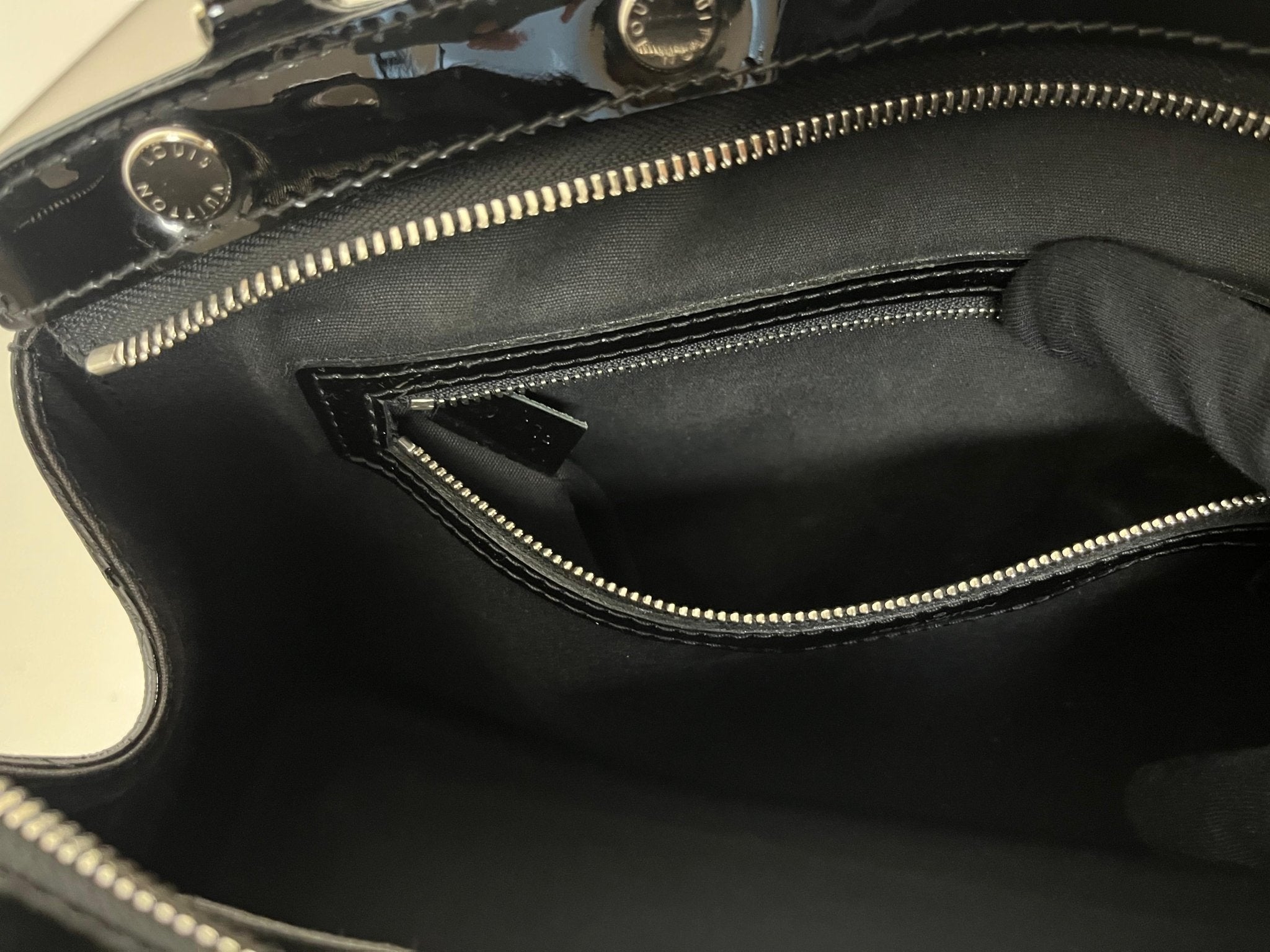 Louis Vuitton Blair MM Electric Epi