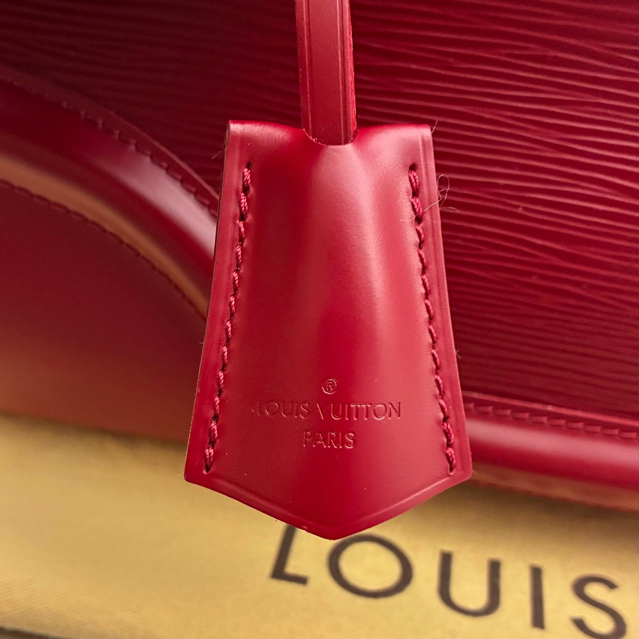 Louis Vuitton Bowling Epi