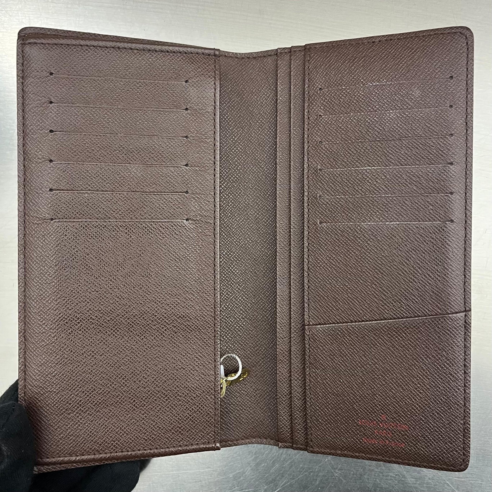 Louis Vuitton Brazza Damier
