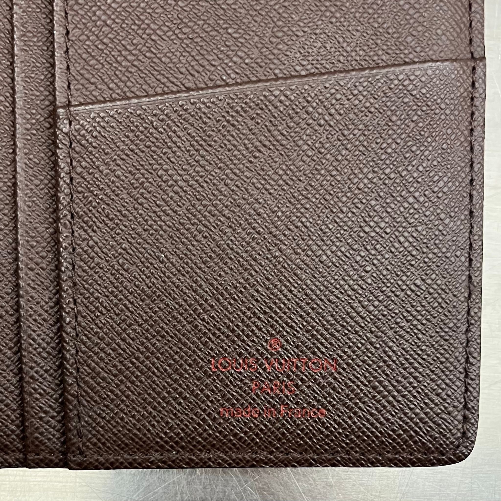 Louis Vuitton Brazza Damier