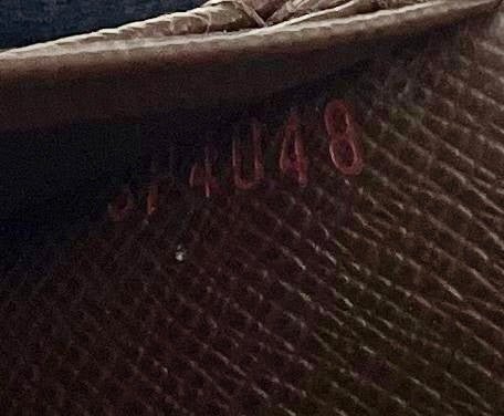 Louis Vuitton Brazza Damier