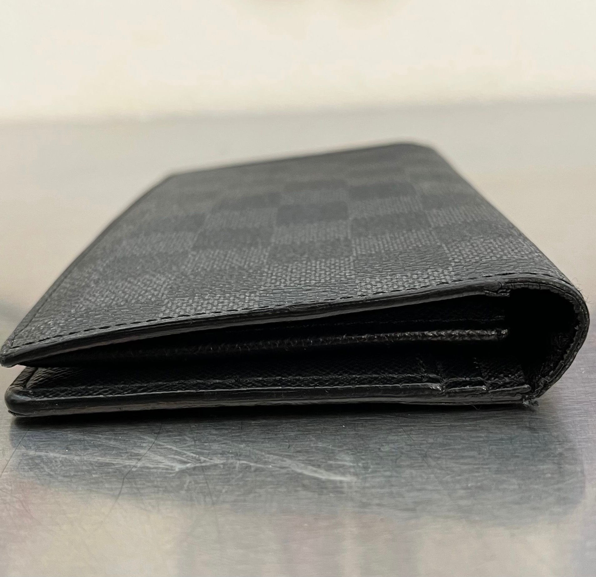 Louis Vuitton Brazza Damier Graphite