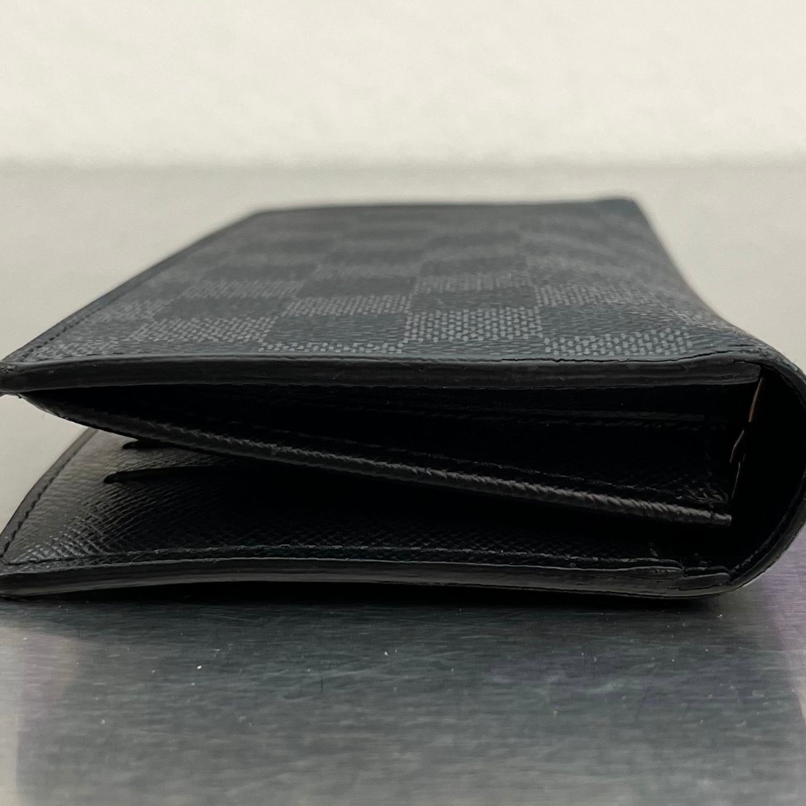 Louis Vuitton Brazza Damier Graphite