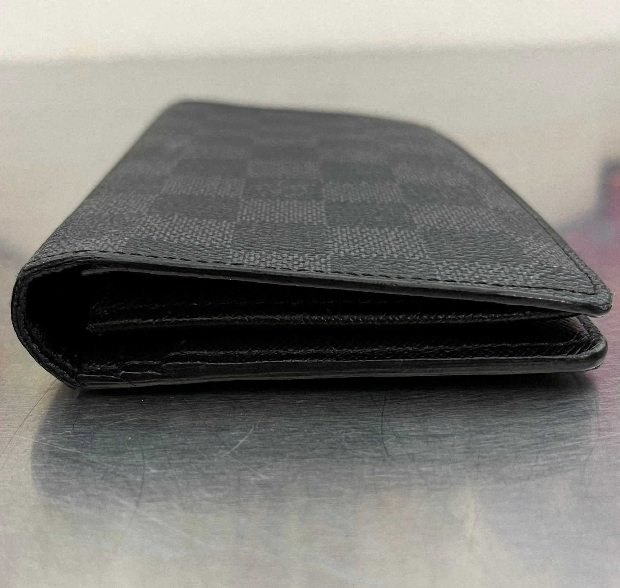 Louis Vuitton Brazza Damier Graphite