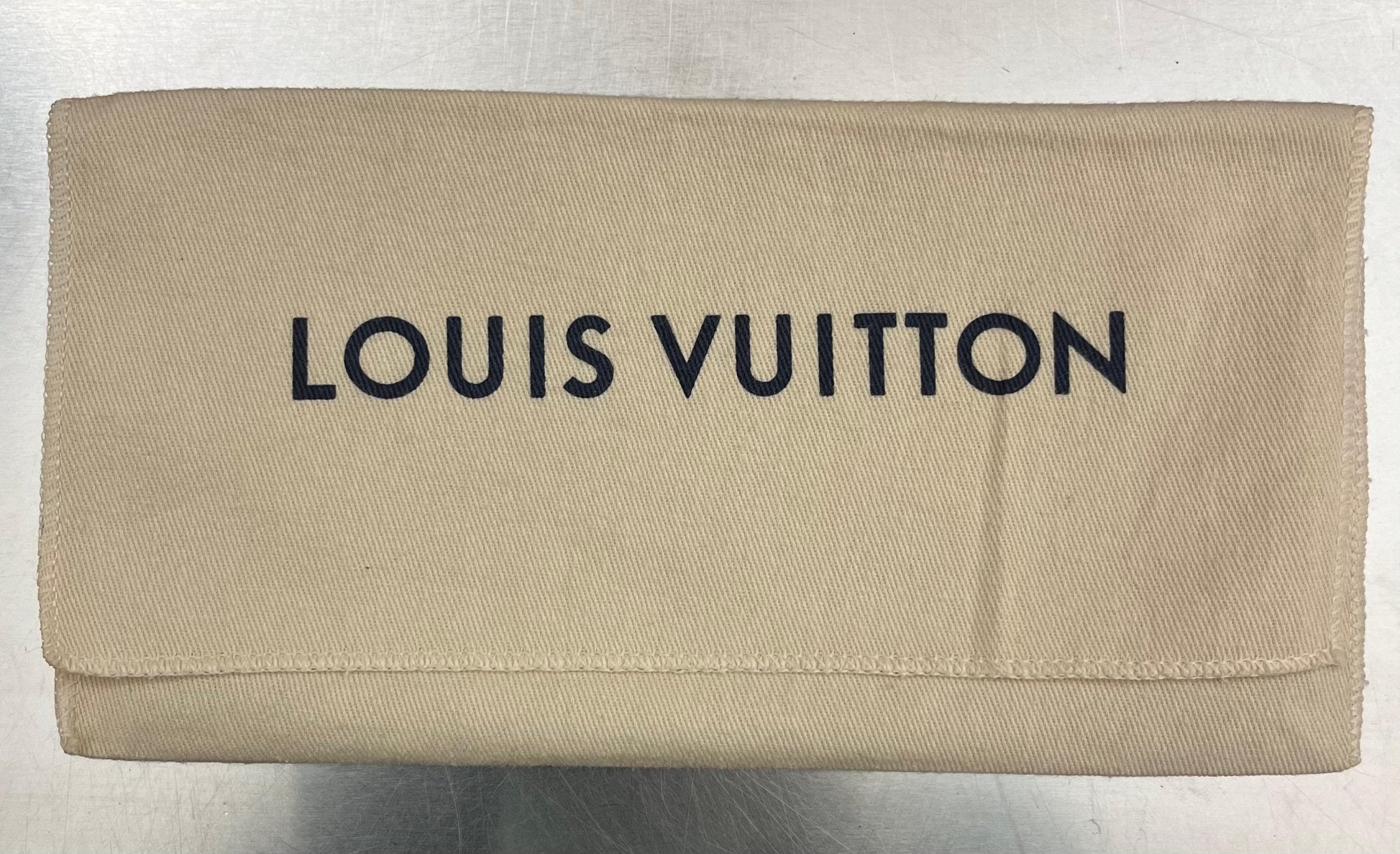 Louis Vuitton Brazza Damier Graphite