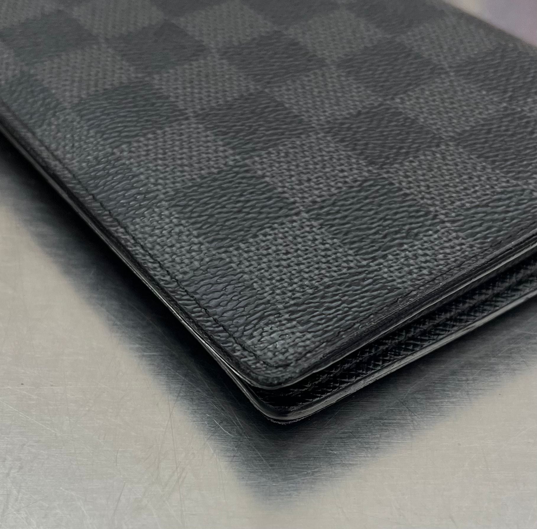 Louis Vuitton Brazza Damier Graphite