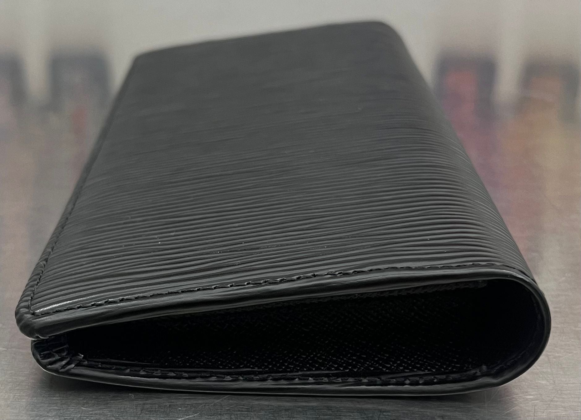 Louis Vuitton Brazza Epi