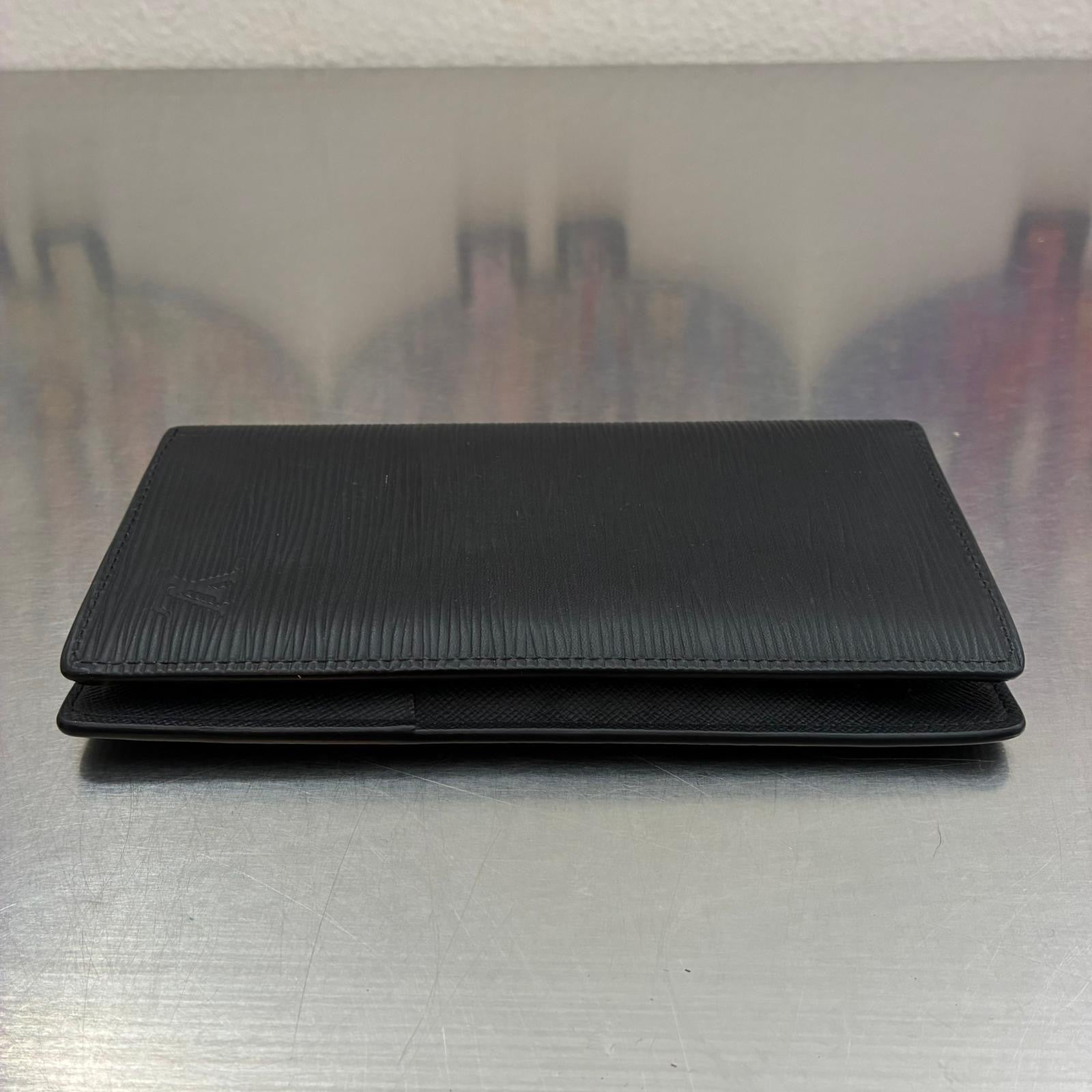 Louis Vuitton Brazza Epi mit Münzfach