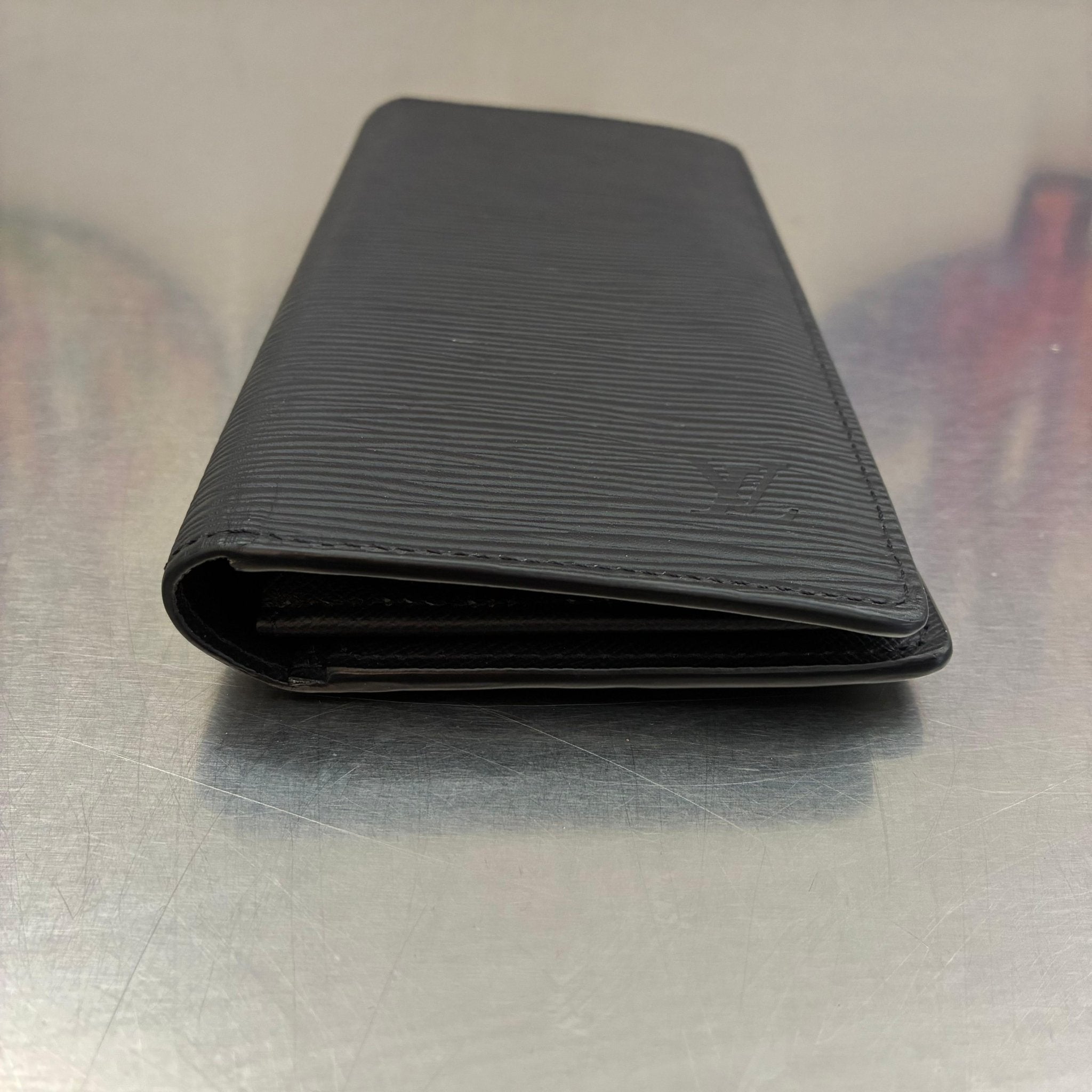 Louis Vuitton Brazza Epi mit Münzfach
