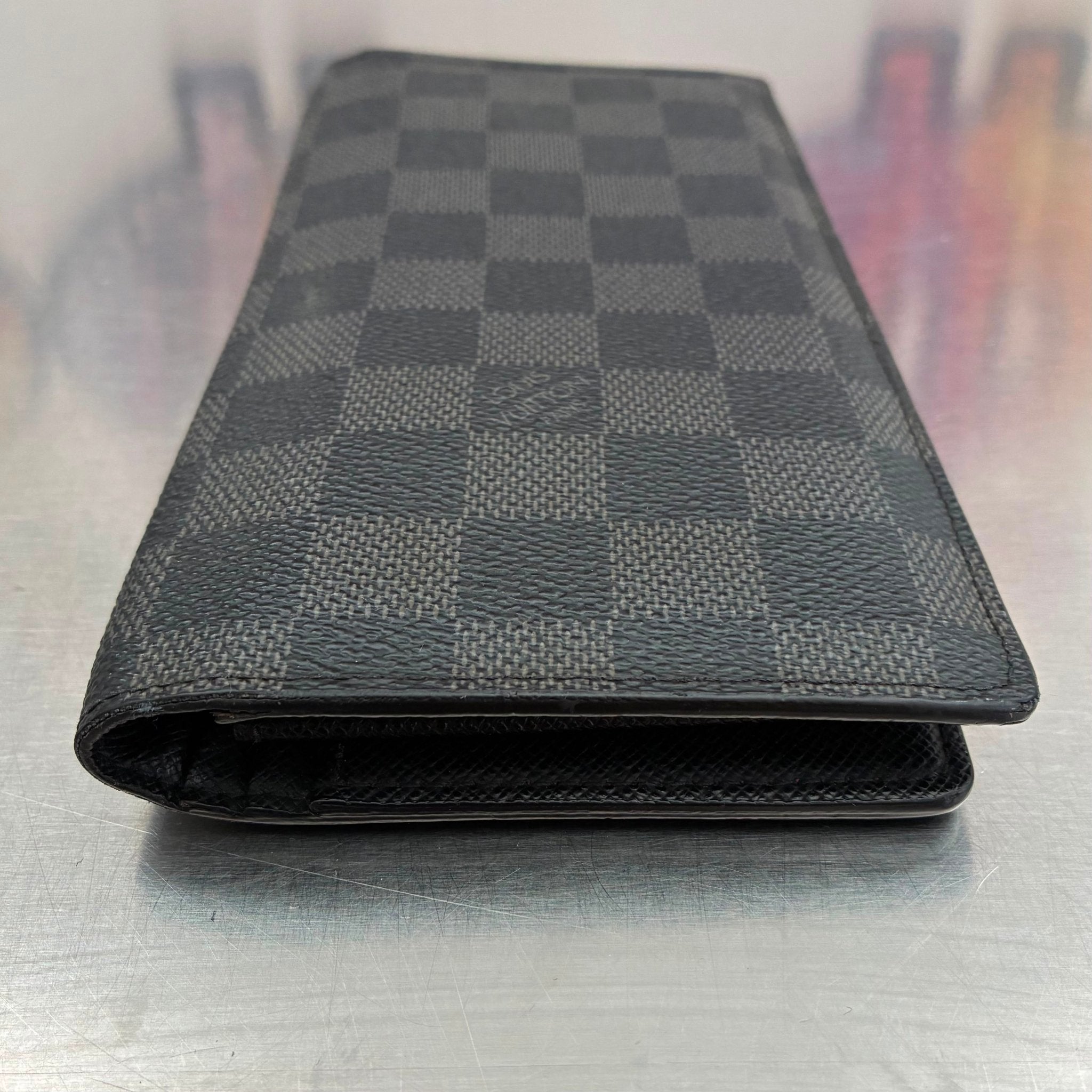Louis Vuitton Brazza mit Münzfach Damier Graphit