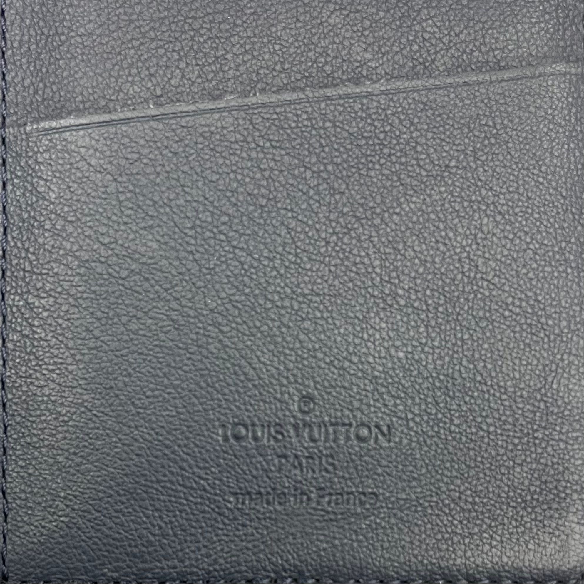Louis Vuitton Brazza Taurillon