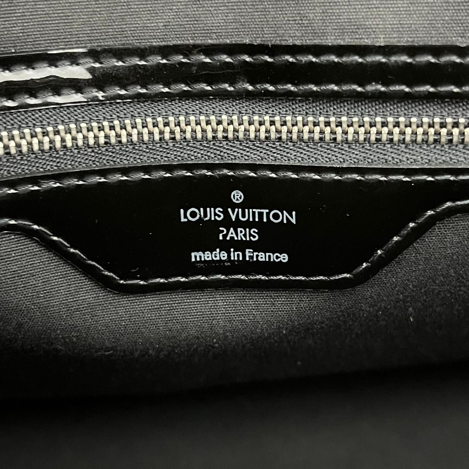 Louis Vuitton Brea MM Epi Electric