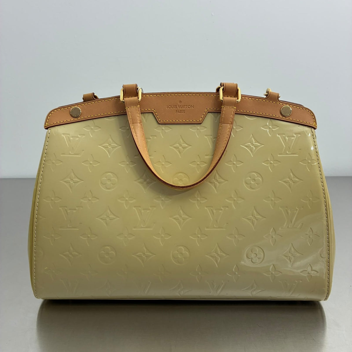 Louis Vuitton Brea MM Vernis