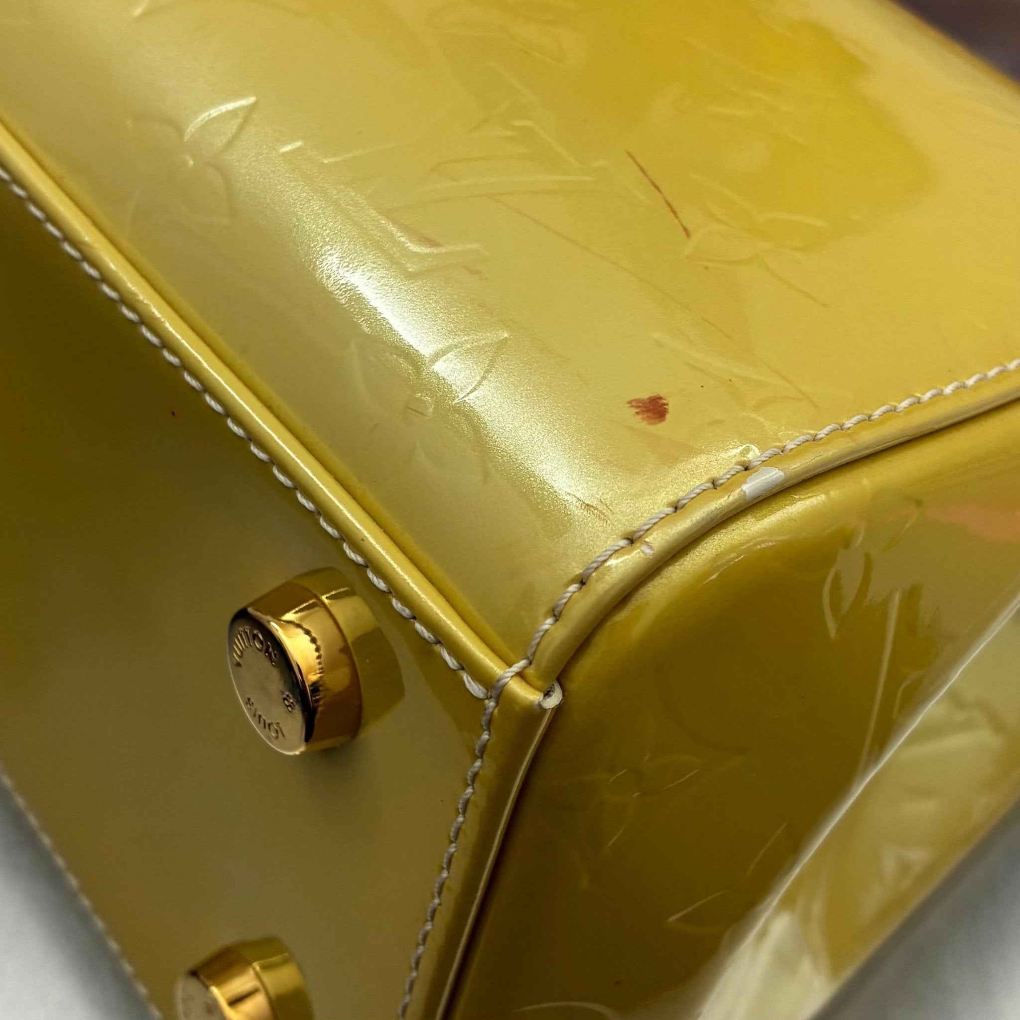 Louis Vuitton Brea MM Vernis