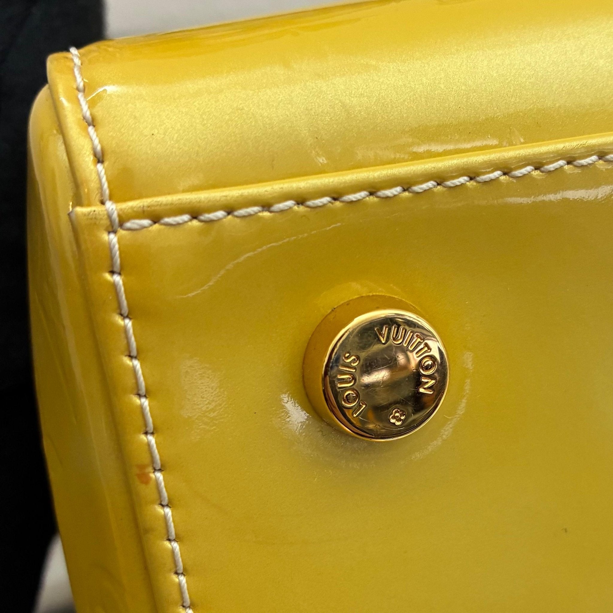 Louis Vuitton Brea MM Vernis