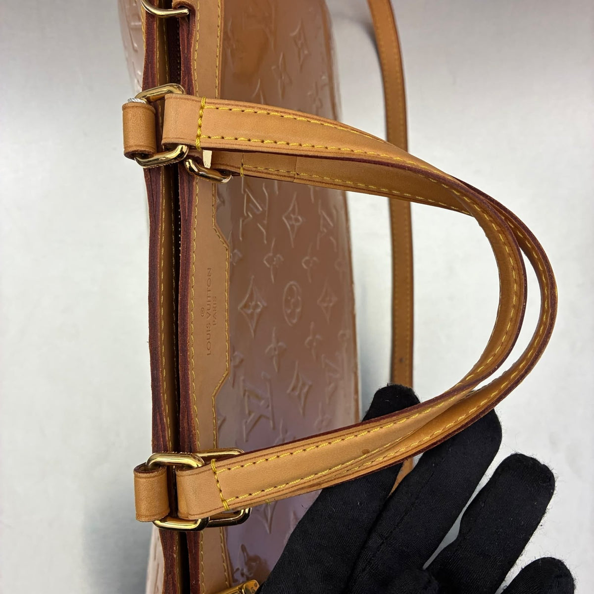 Louis Vuitton Brea MM Vernis
