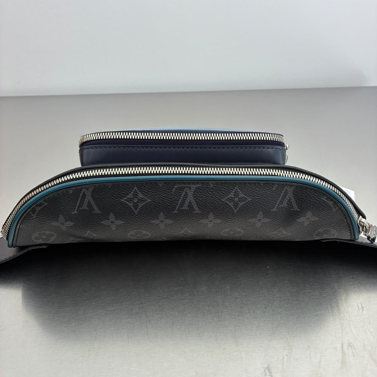 Louis Vuitton Bumbag Epi Blue Monogram Eclipse / Herbst/Winter Kollektion 2017