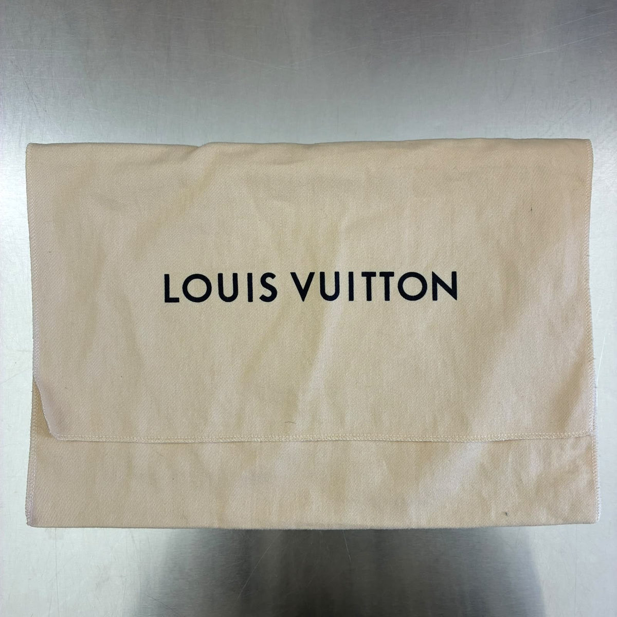 Louis Vuitton Capucines BB