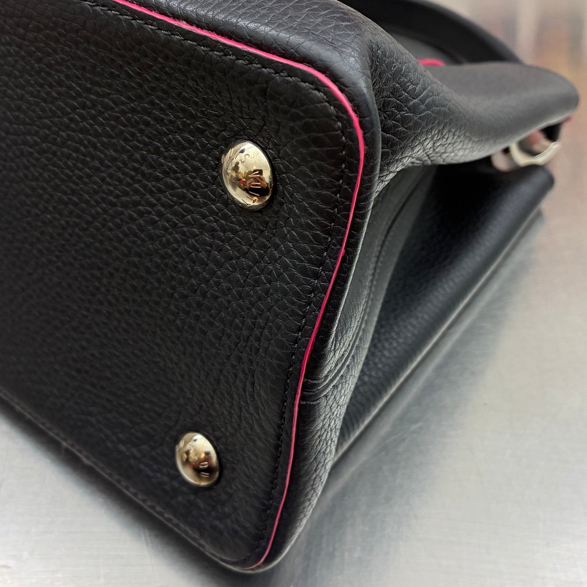 Louis Vuitton Capucines MM
