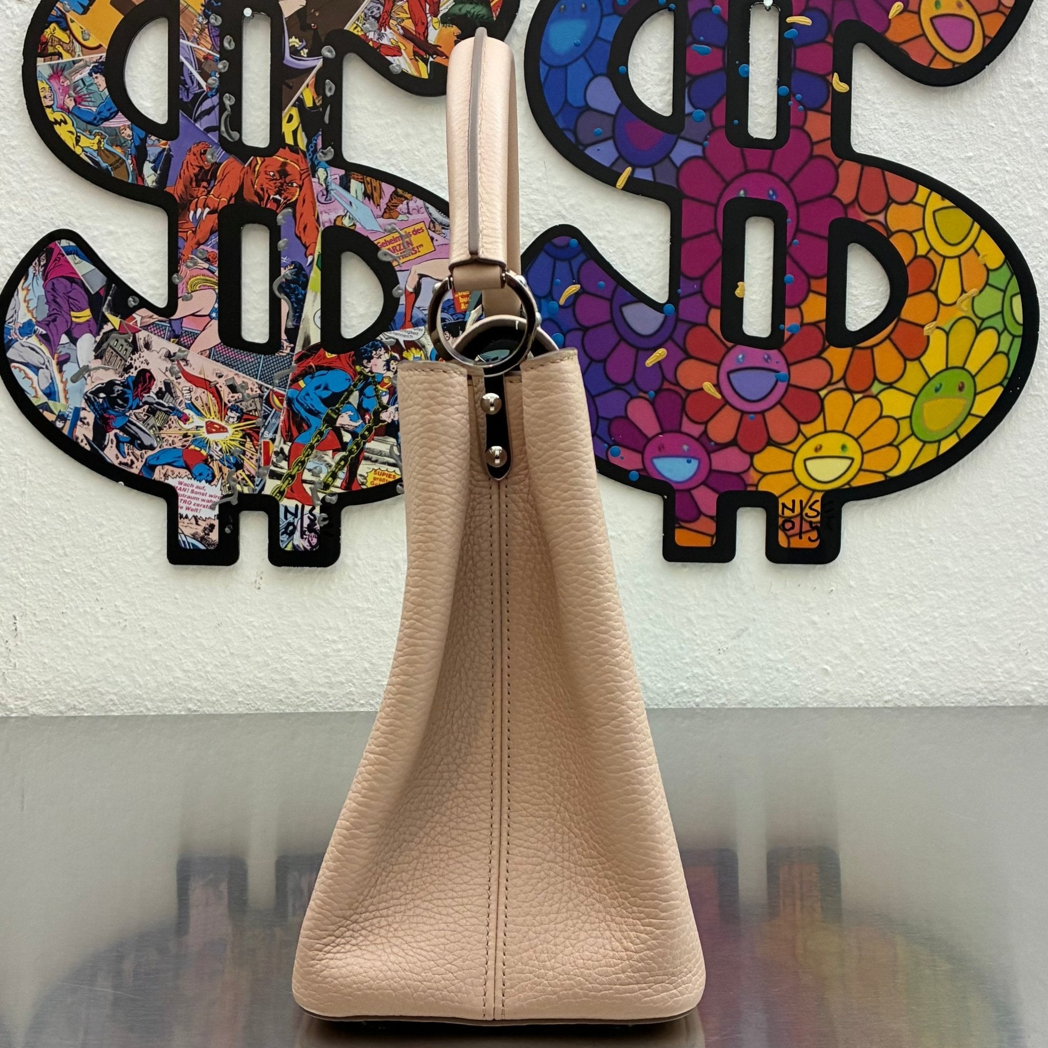 Louis Vuitton Capucines MM