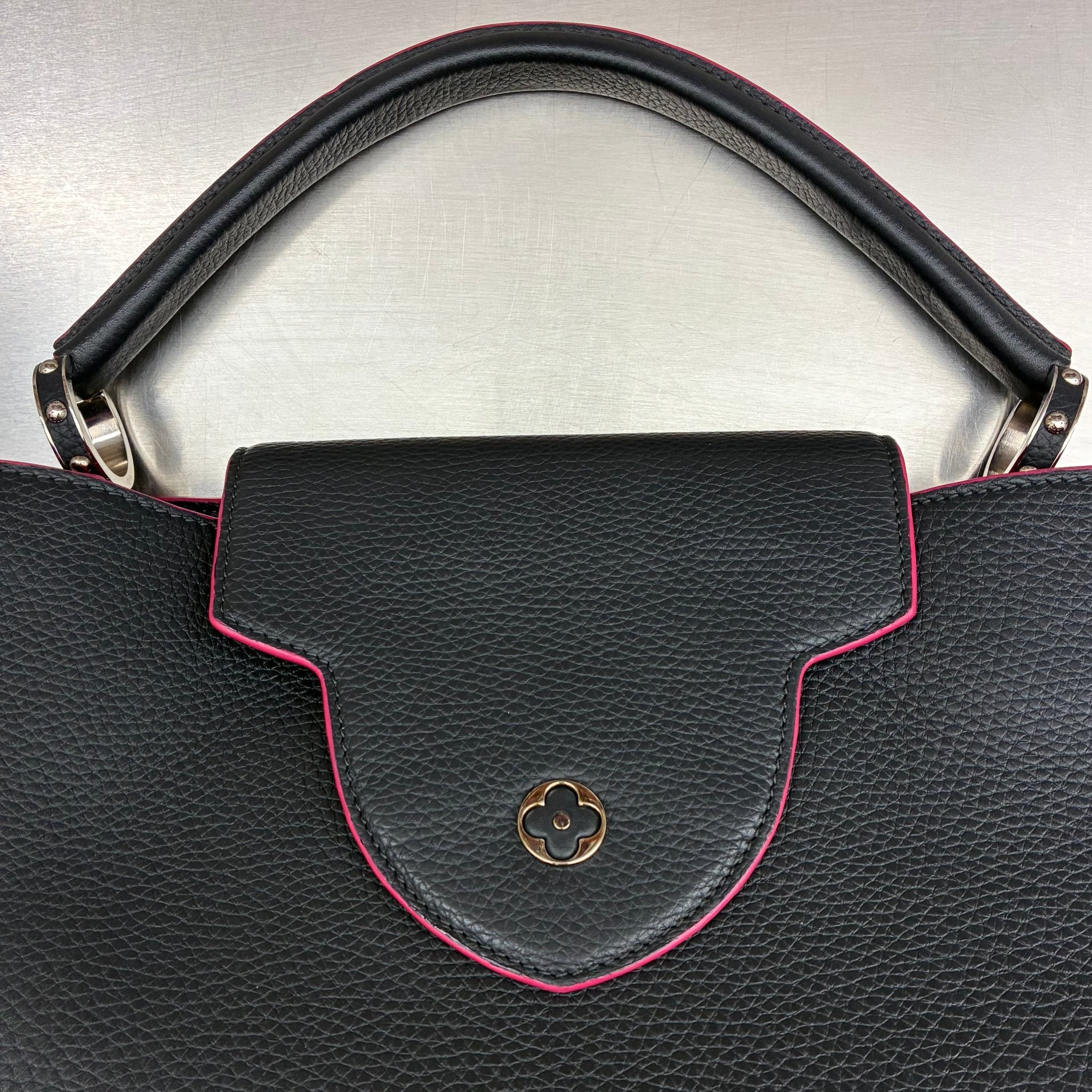 Louis Vuitton Capucines MM
