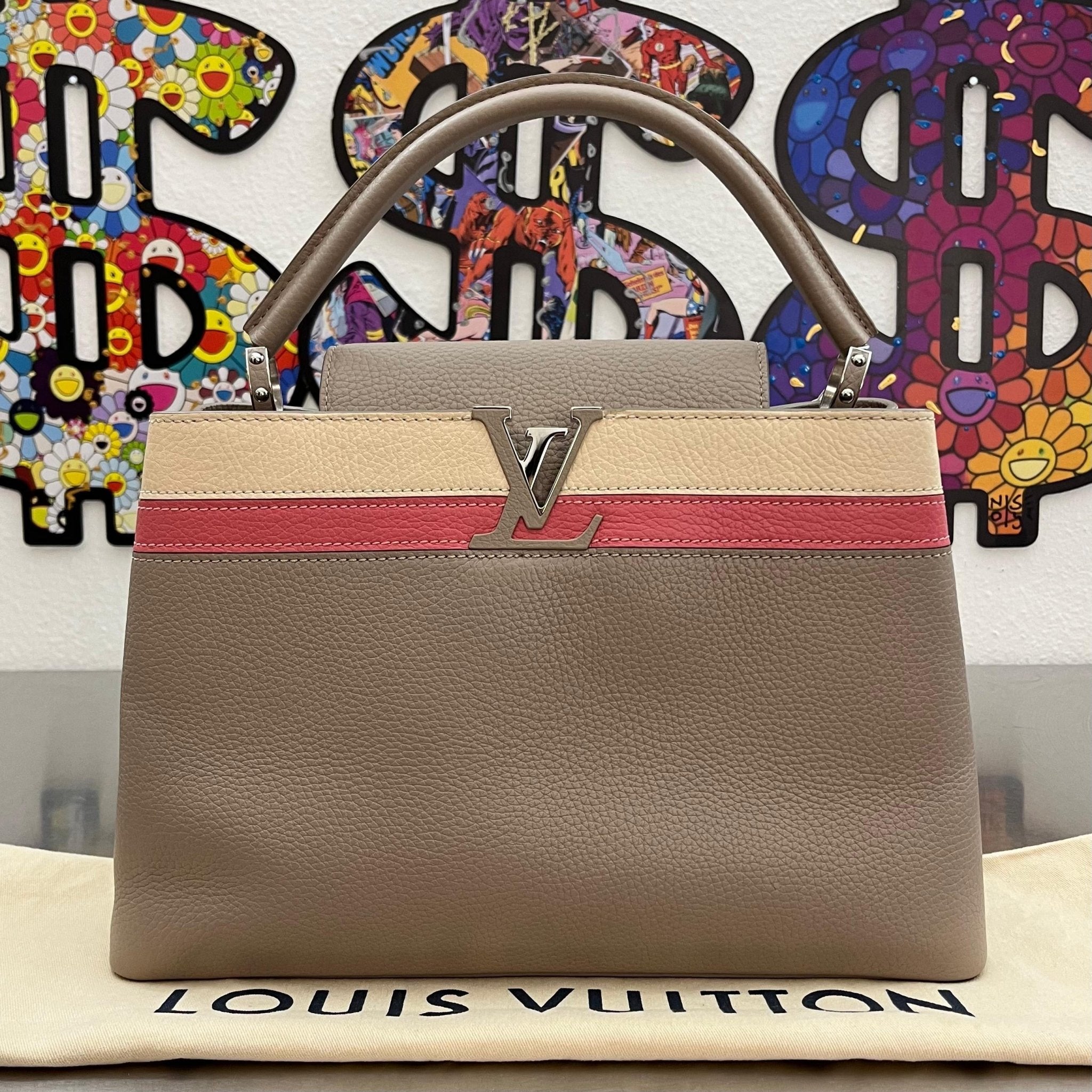 Louis Vuitton Capucines MM