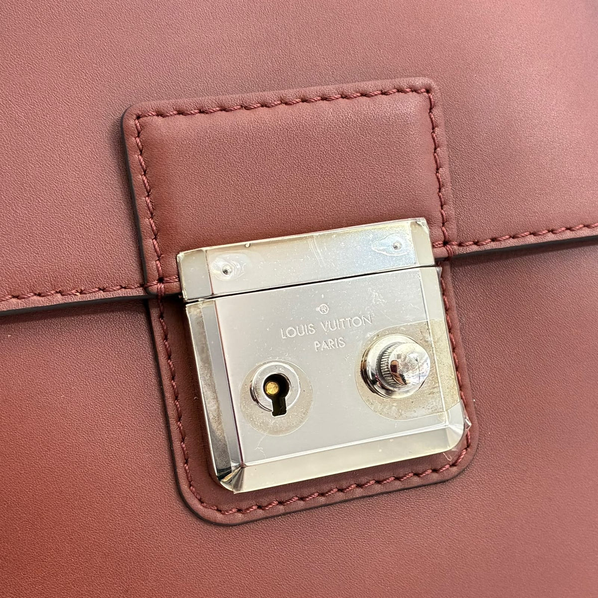 Louis Vuitton Cartable Cuir Ombré