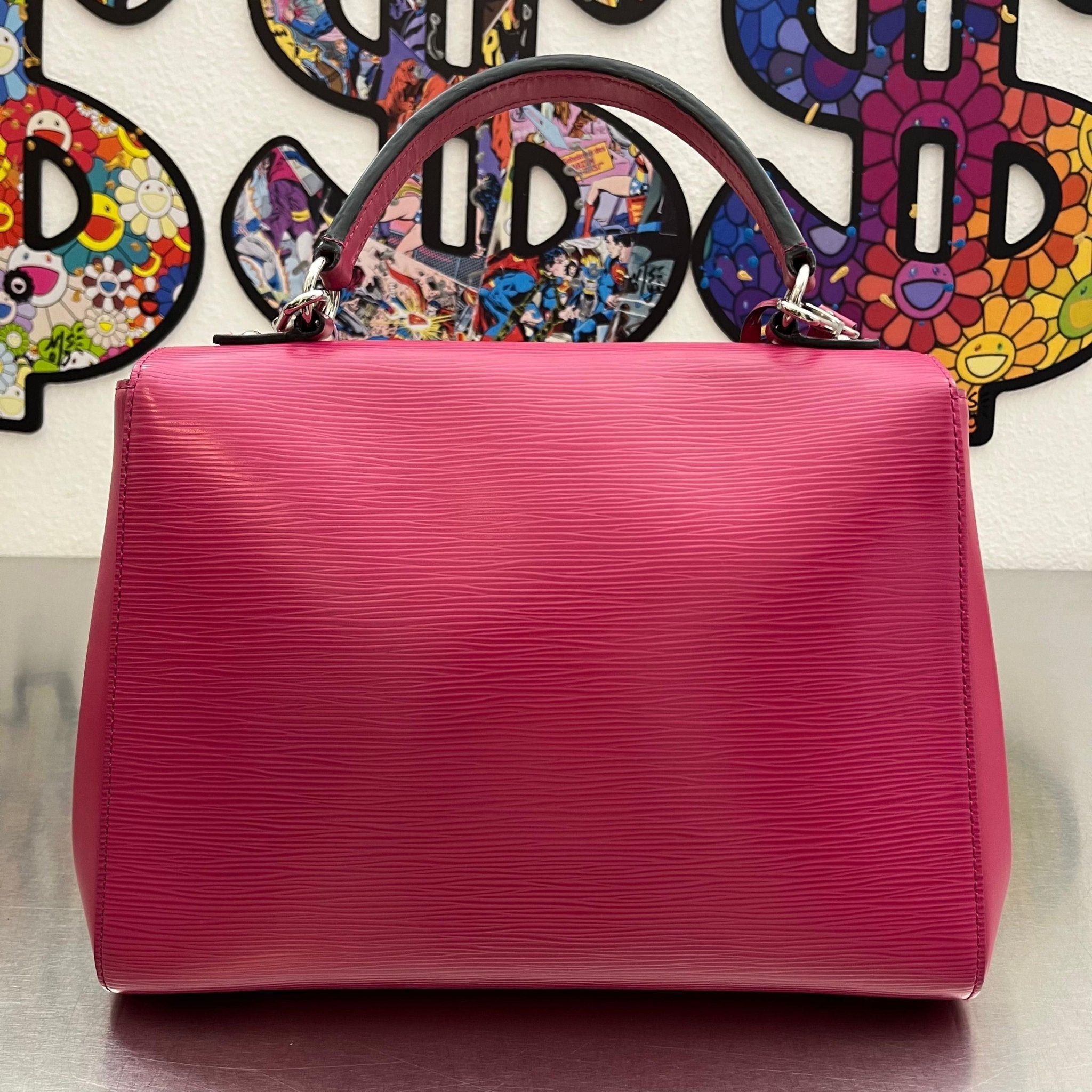 Louis Vuitton Cluny MM Epi