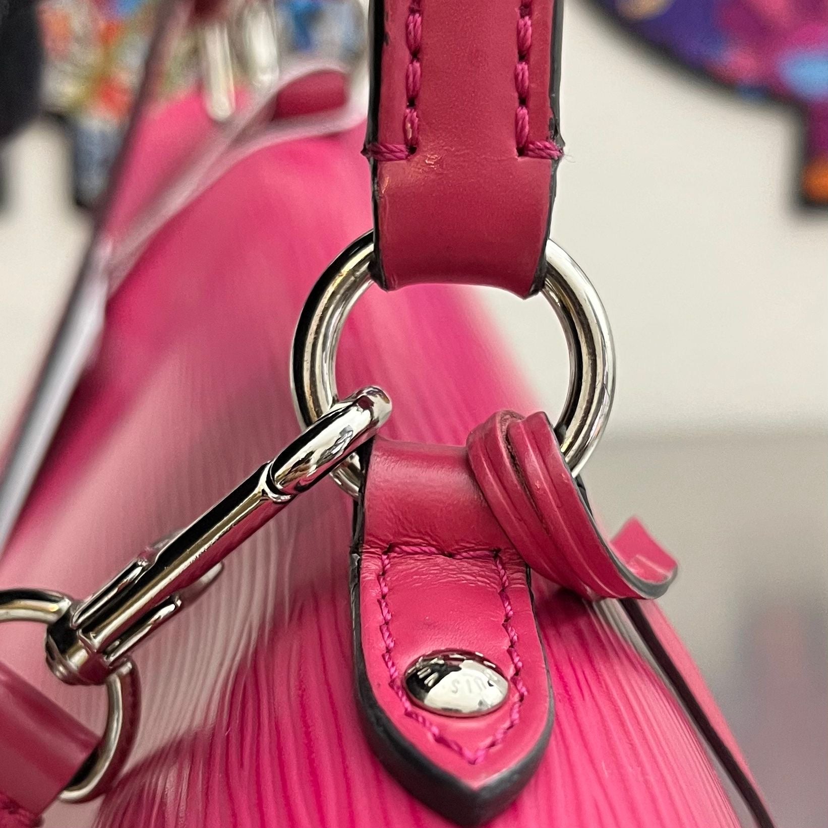 Louis Vuitton Cluny MM Epi