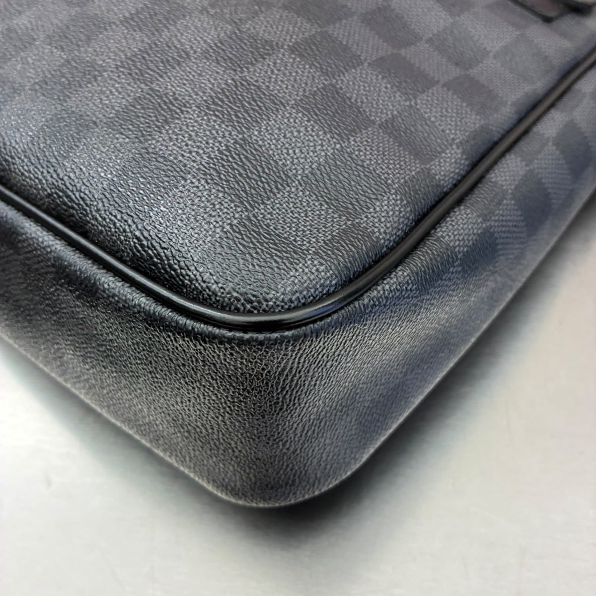 Louis Vuitton Daniel MM Damier Graphite