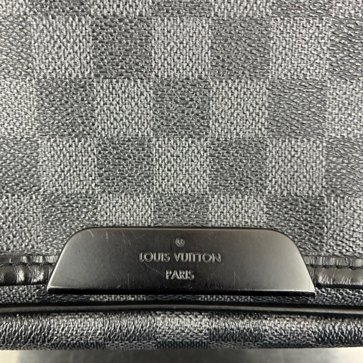 Louis Vuitton Daniel MM Damier Graphite