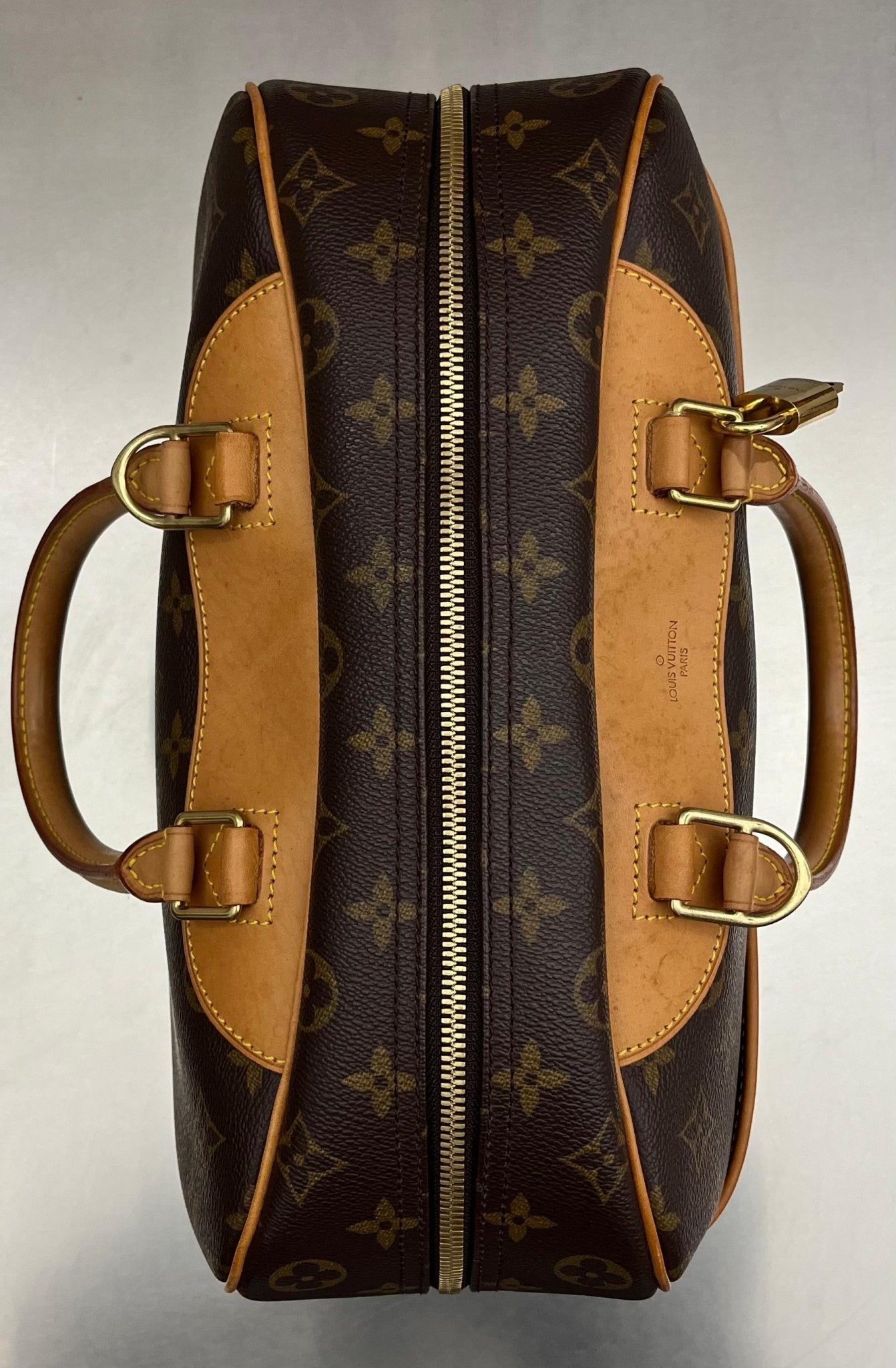 Louis Vuitton Deauville
